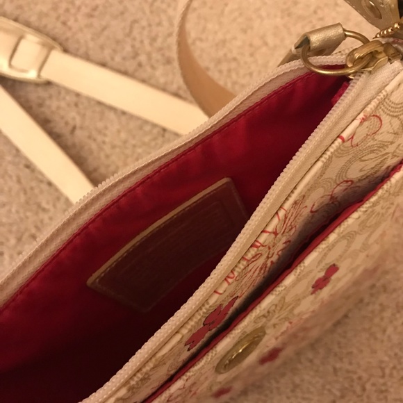 Coach - Picture 2 of 2